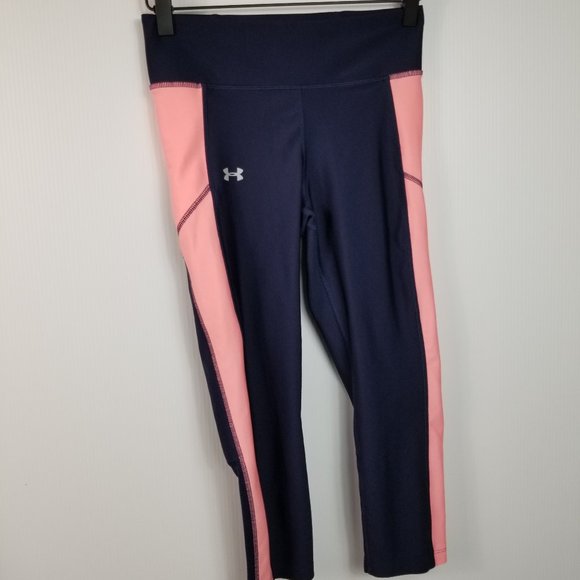 Under Armour Pants - Under Armour navy capri pants